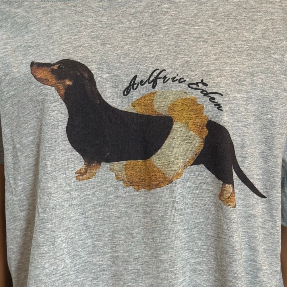 NWT Aelfric Eden Dachshund Off The Shoulder Graphic Tee Grey Size S - Picture 4 of 13